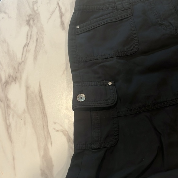 White House Black Market Skirt - Picture 3 of 9